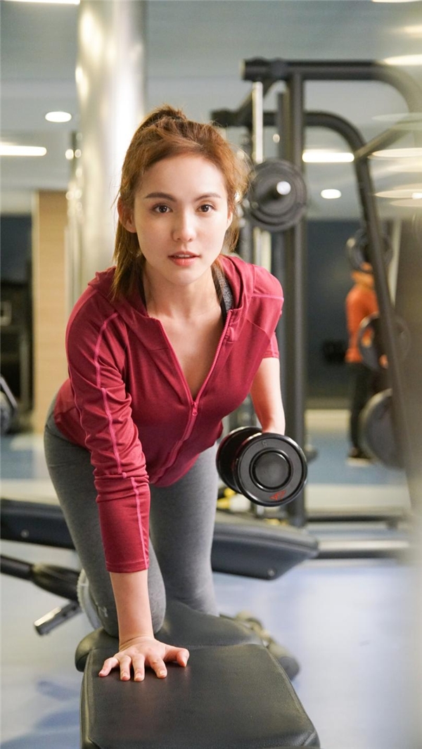 郭幸现在两部作品分别在各大网络上同时热播,由于塑