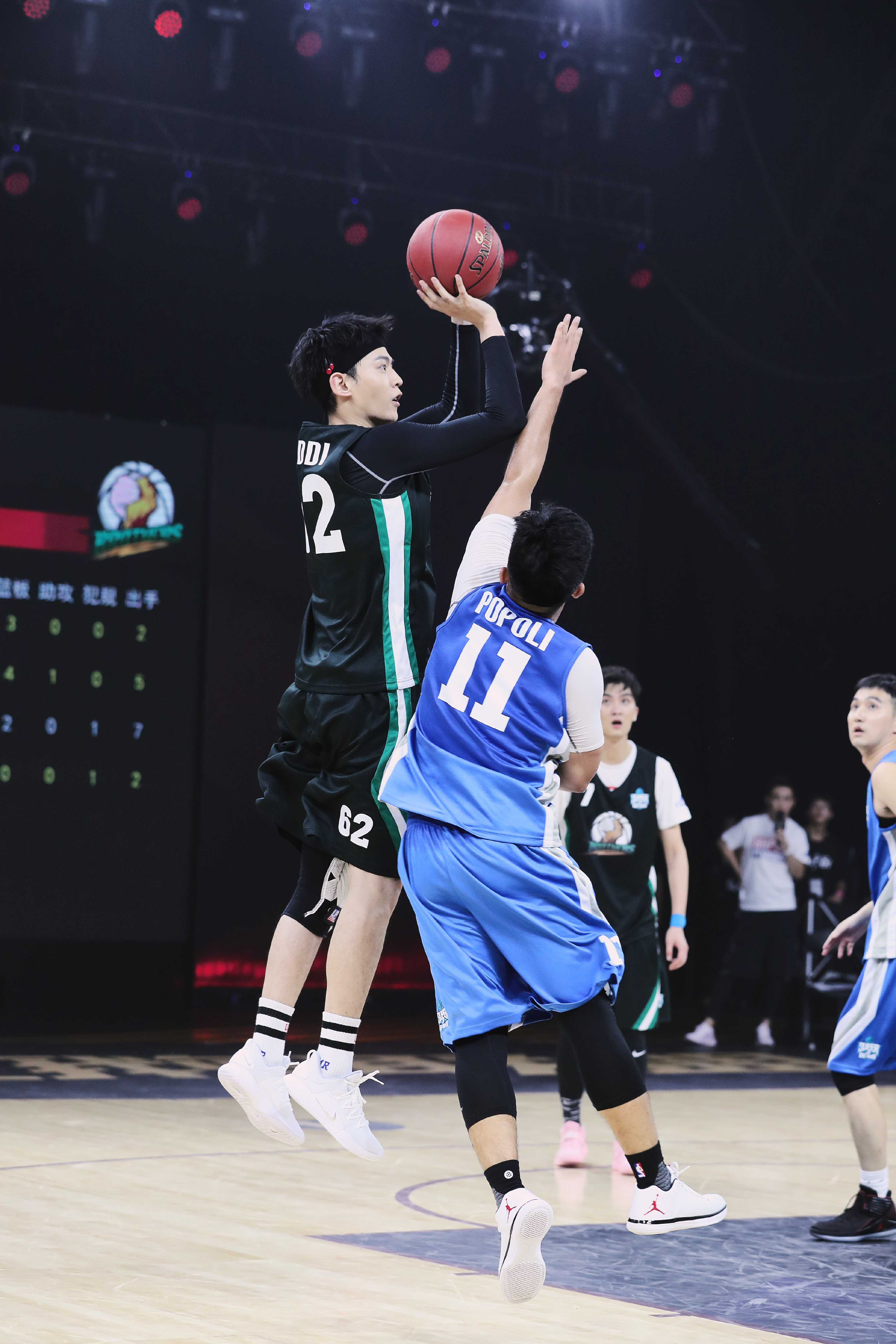 成为职业篮球运动员曾是唐晓天的人生理想。