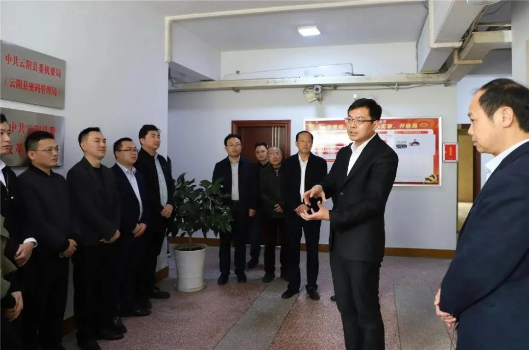 云阳区委书记覃昌德履新一周干了啥？