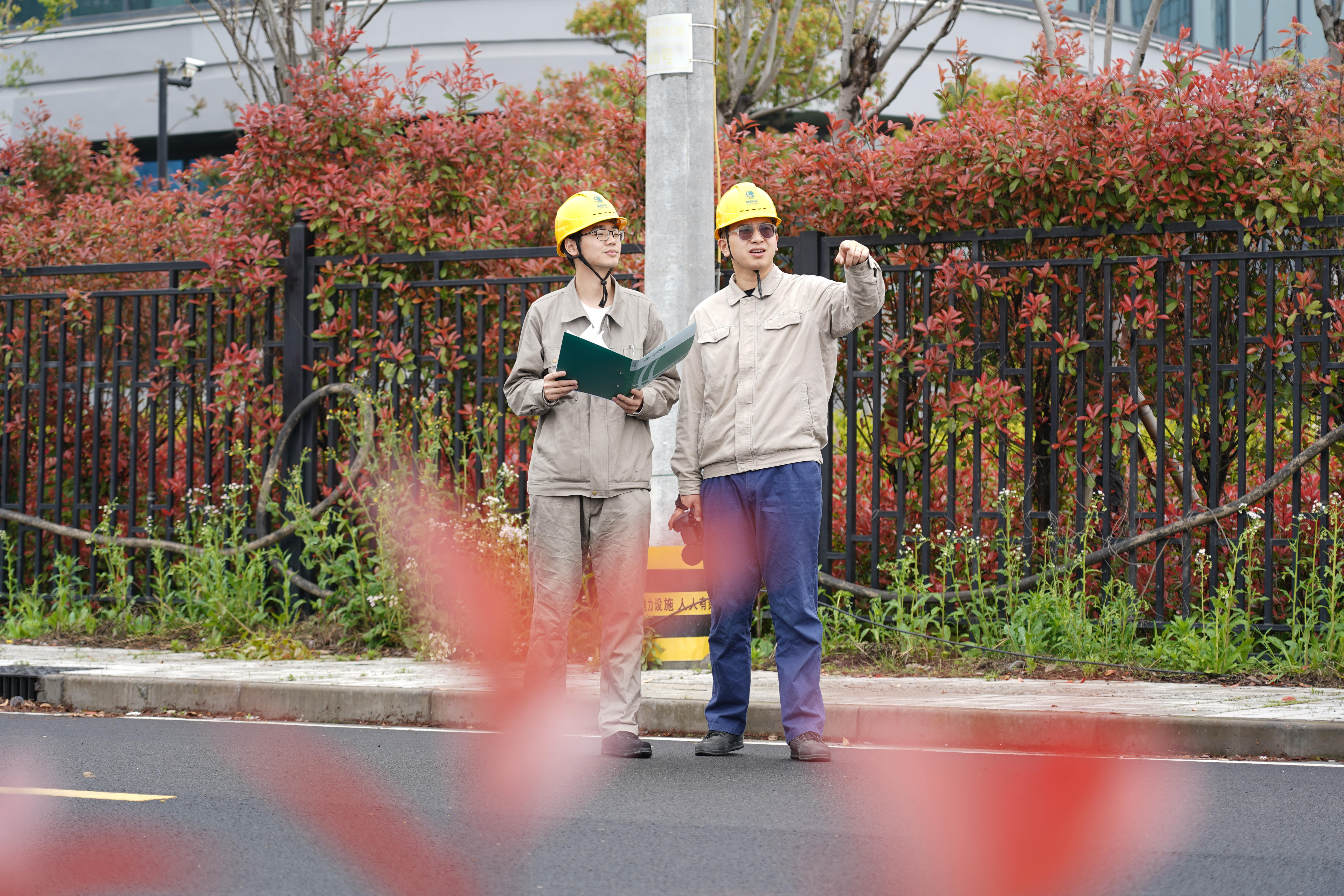 国网余姚市供电公司：清明将至，线路特巡拉紧安全“警戒线”