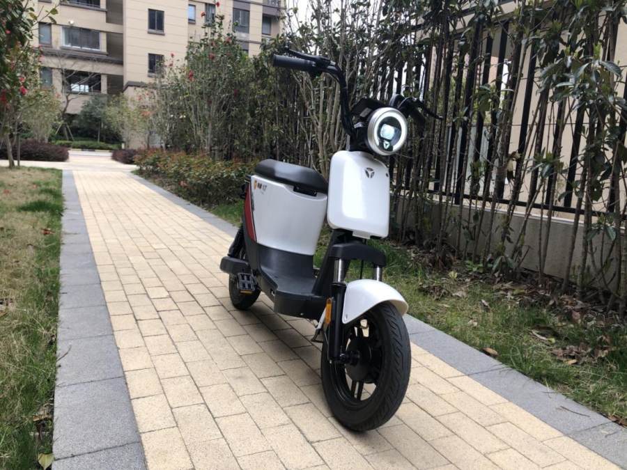 春天出行选雅迪n1,舒适又自在