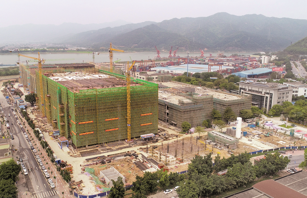 建设中的风华高科高端电容生产基地项目
