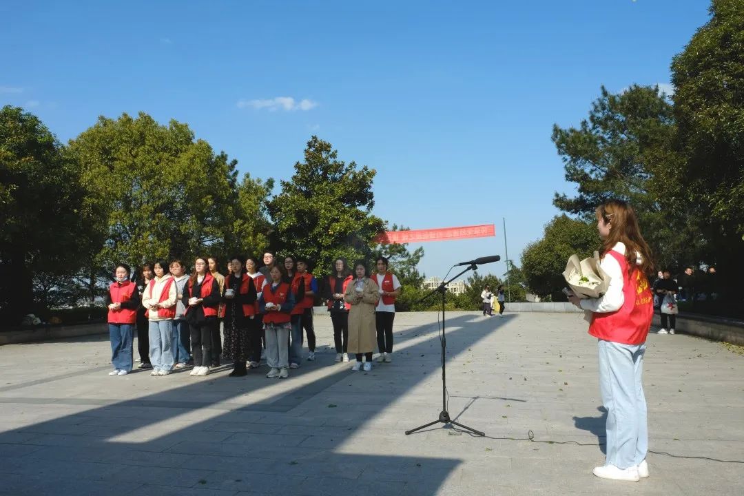 追忆历史丰碑，传承革命意志