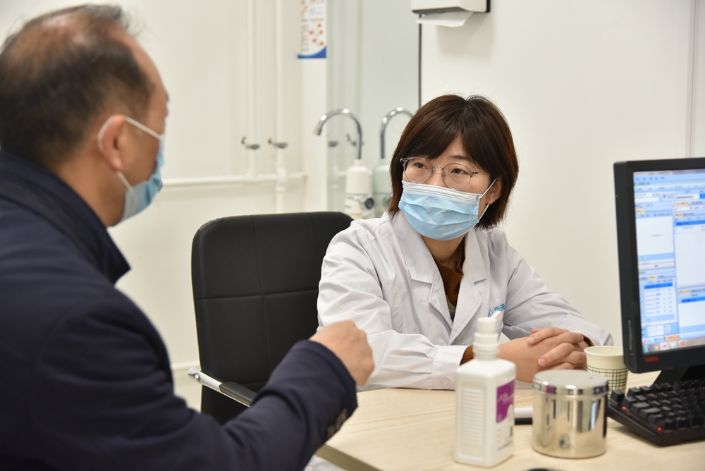 西安新城华清医院开业暨与西安国际医学中心医院合作医院揭牌仪式举行