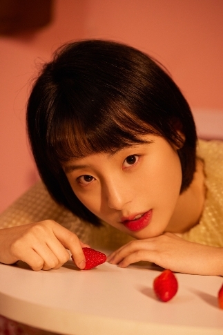 若你安好便是晴天饰演张翰表妹新生代小花张天颖跻身潜力新人