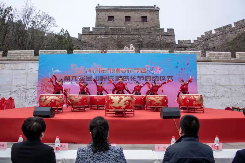 活动现场 王占平摄