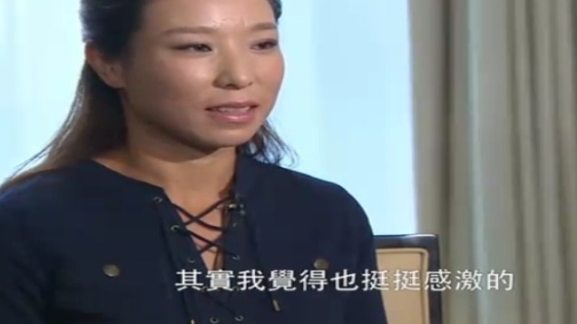 郑洁称自己喜欢小孩子，但是为了职业生涯会稍后考虑这些