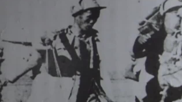 淮海战役，杜聿明计划在陈官庄突围，不料一场大雪将部队困了十天