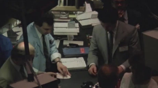 为应对1970年代的危机，美国经济政策发生了哪些变化？