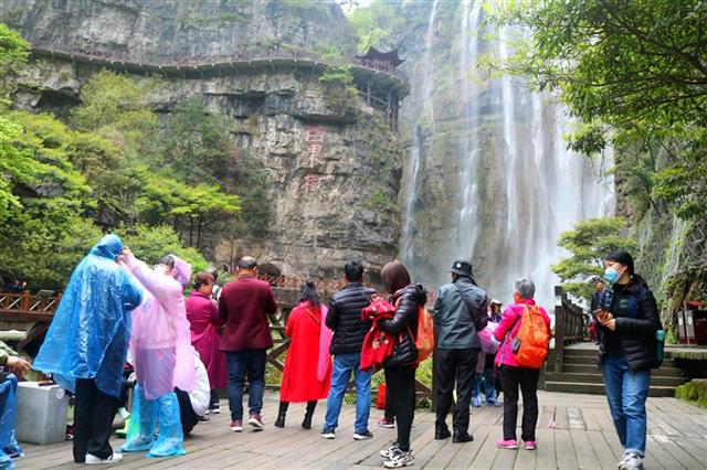 清明假期湖北文旅市场概述：红色游赏花游乡村游搅热荆楚