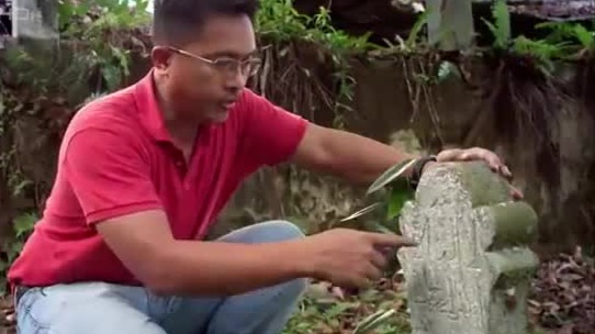 考古学家通过对早期墓地的探索，确定了不同人群族裔的分布