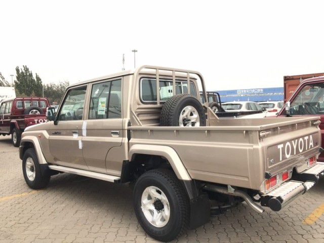 新款平行进口丰田lc79中东版皮卡价格