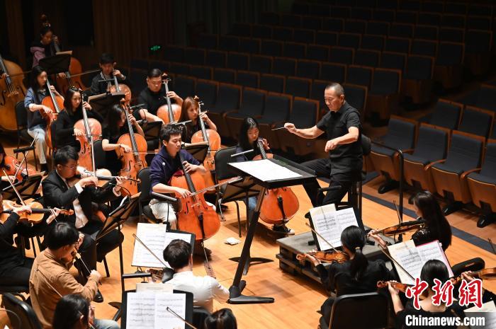 谭盾:在传统文化中找寻渗透未来的因素