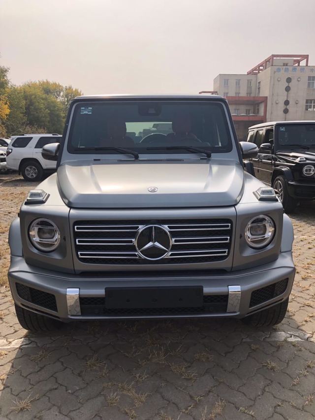 21款奔驰g500到港实拍感受他的奔放气息