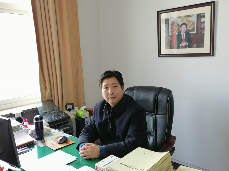 河北省公安厅法教中心党委书记吴博新