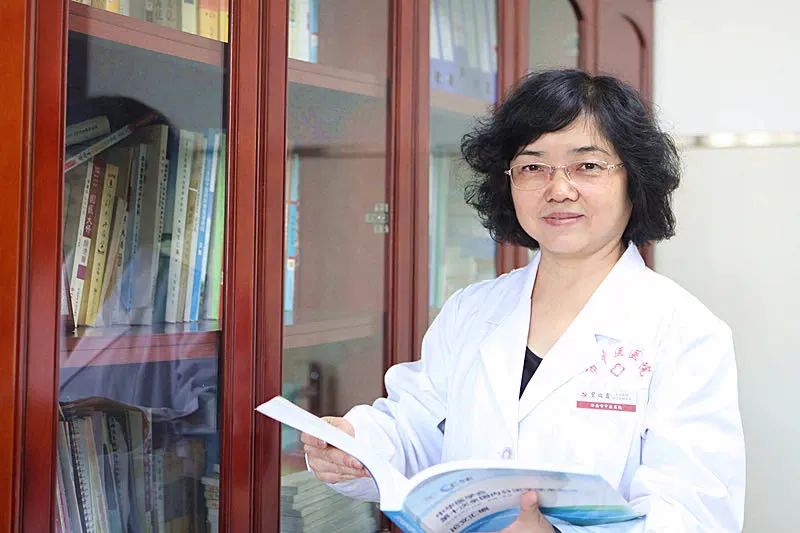 西安市中医医院：舌麻、唇痛难耐 和解枢机是关键