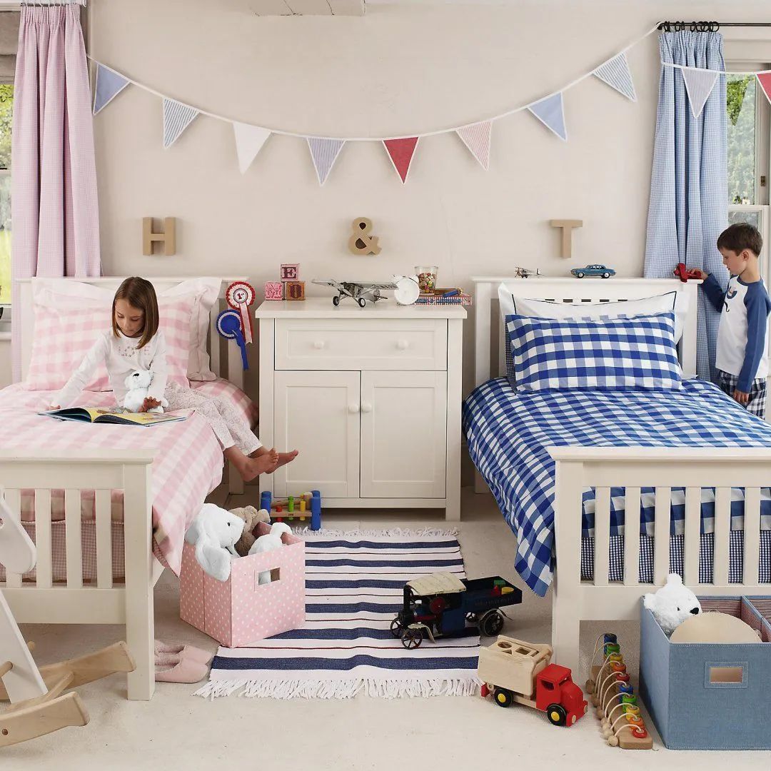 寻找共同元素对于居住空间较小的家庭来说,已经没有多余的空间去设计