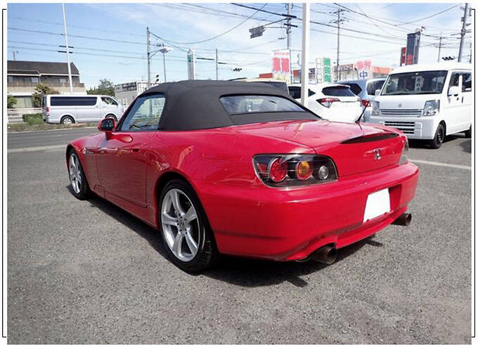 本田双门跑车s2000实拍搭20l引擎6mt配数字仪表盘