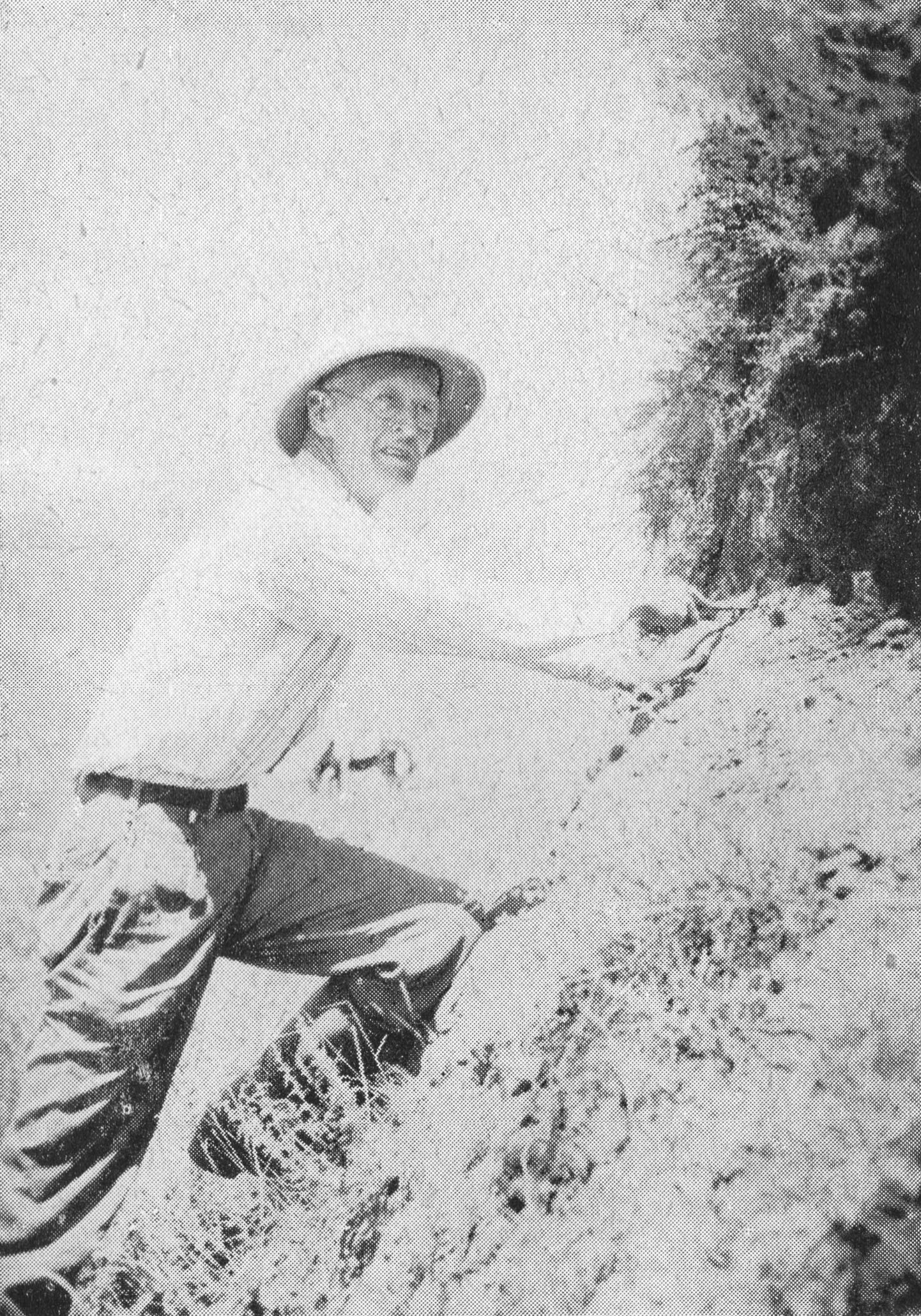 葛维汉，美国人，1884年3月出生于阿肯色州。1911年，他以美国浸理会牧师身份来到中国，在中国生活和工作了三十多年，大部分时间是在四川度过。1933年冬，他与林名均一起主持了广汉三星堆的首次考古发掘，揭开了“三星堆文化”的研究序幕。  维基百科 图