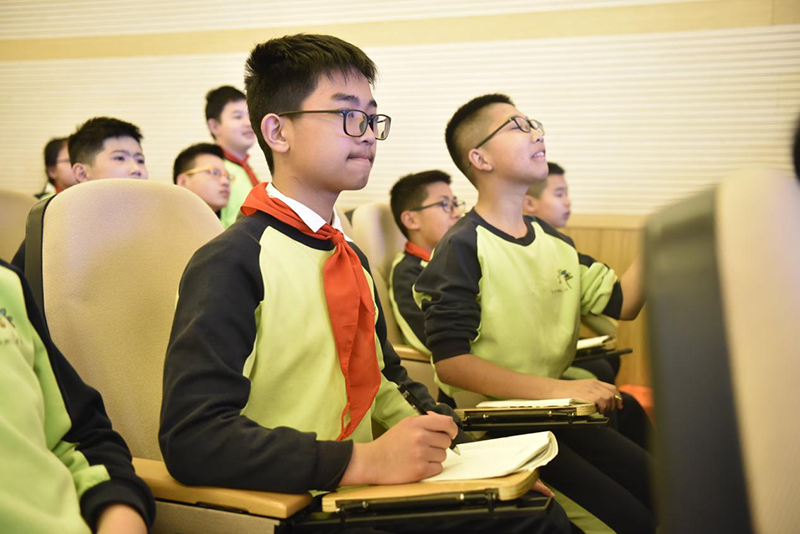 红心永向党共同守护国家安全金华市宾虹小学开展国家安全教育日活动