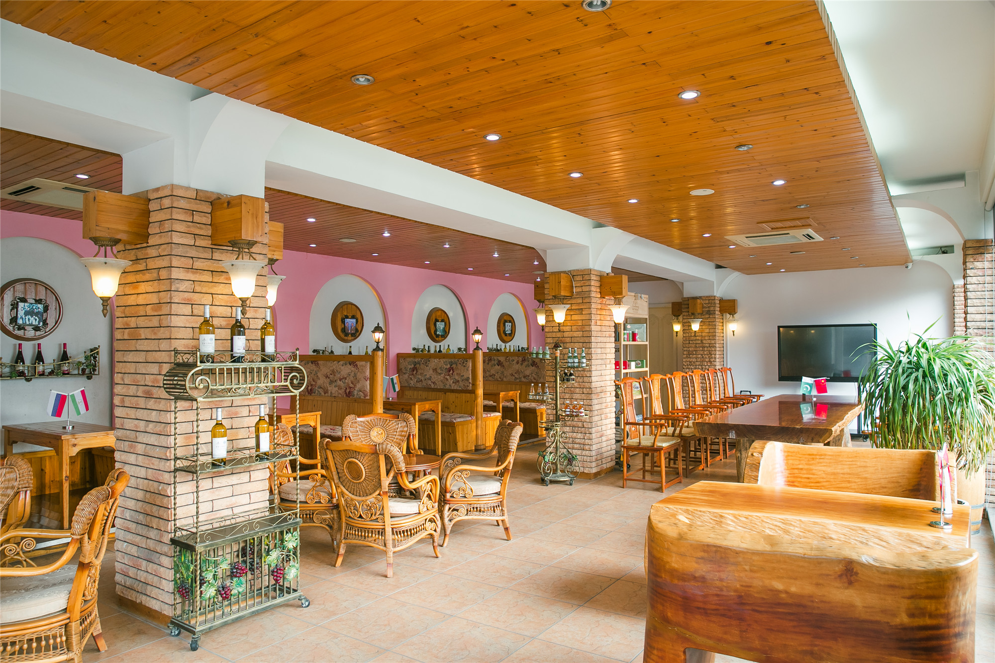 春之约 沙子口是个好地方：走进华东百利酒庄