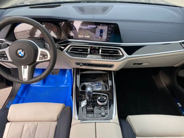 21款宝马x7 现车到店五一钜惠高级选配 手机凤凰网