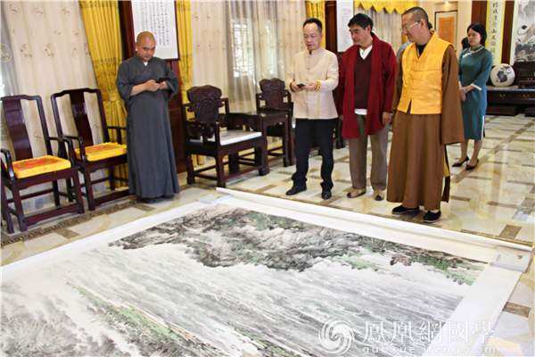 书画家杜建民先生助力建设中的崇圣寺,捐赠个人书画作品
