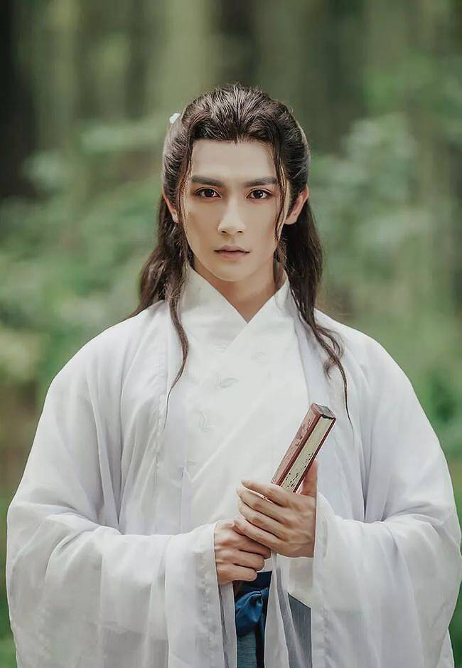 谁说古风只适合女孩子男孩子的古装扮相也很绝啊