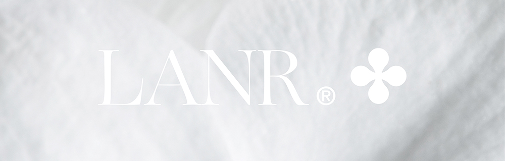 为什么现代精英女性都喜欢LANR(珺蘭)抗衰护肤品