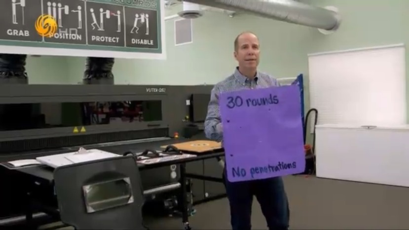 如何应对校园枪击案？美国武器制造商为学校加强防卫能力提供对策