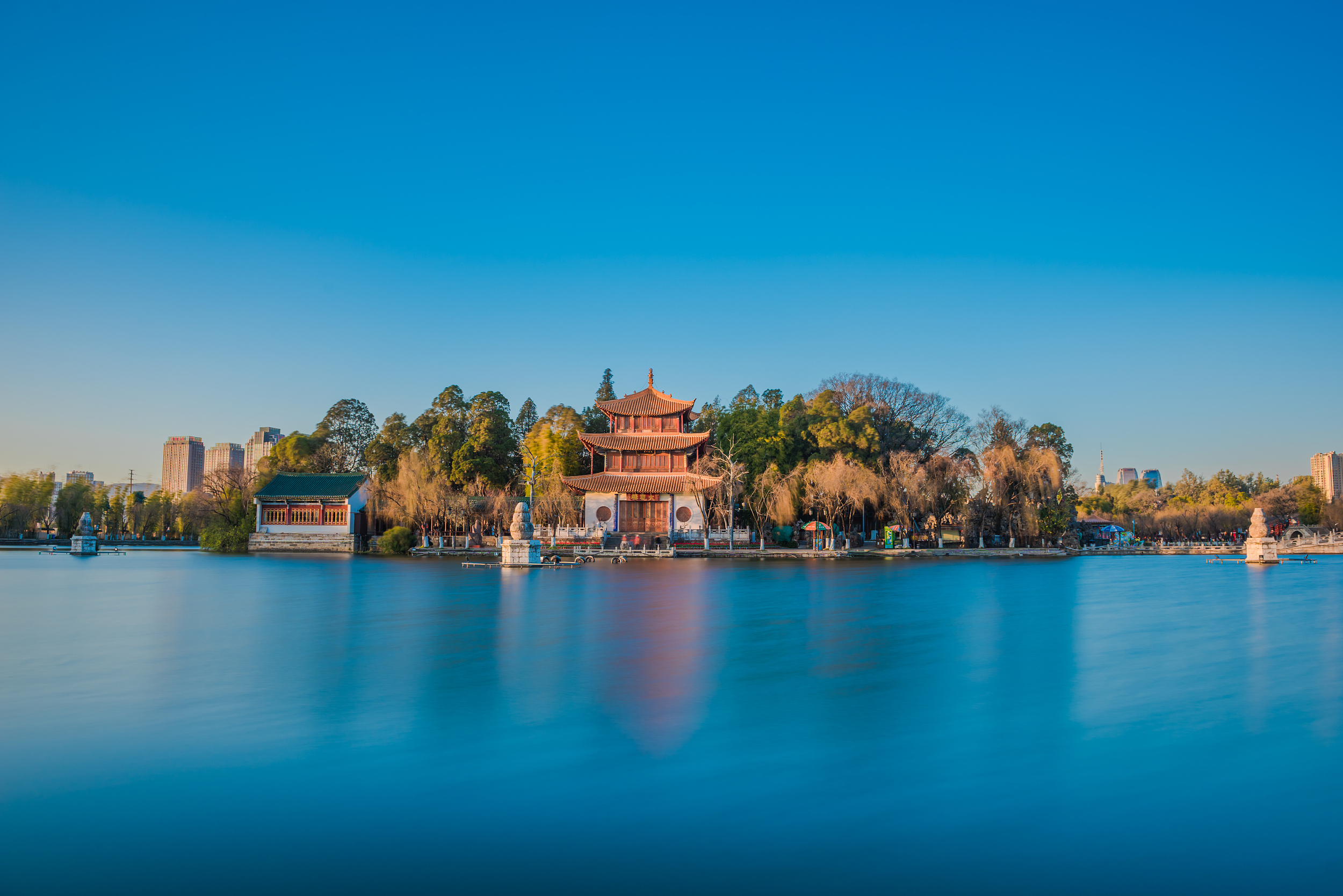 昆明的富人都住哪去了?不是巫家坝… ——凤凰网房产昆明