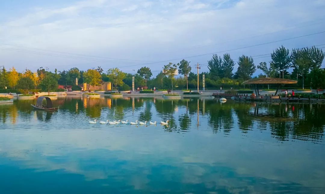 沣河畔宜居景象