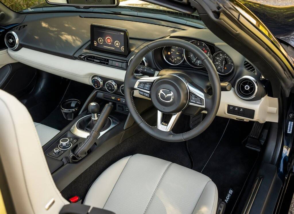 马自达mx5新车型曝光限量160台确定不了解一下