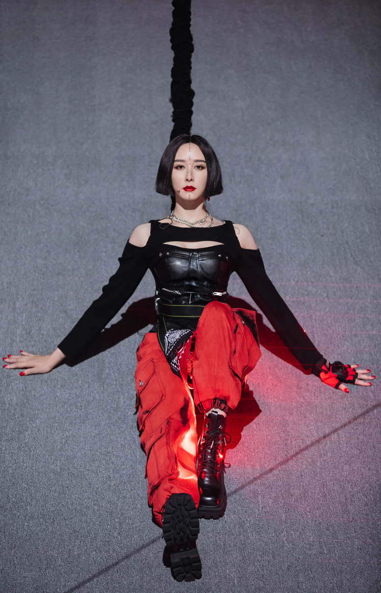 胡静很看重演员的身份