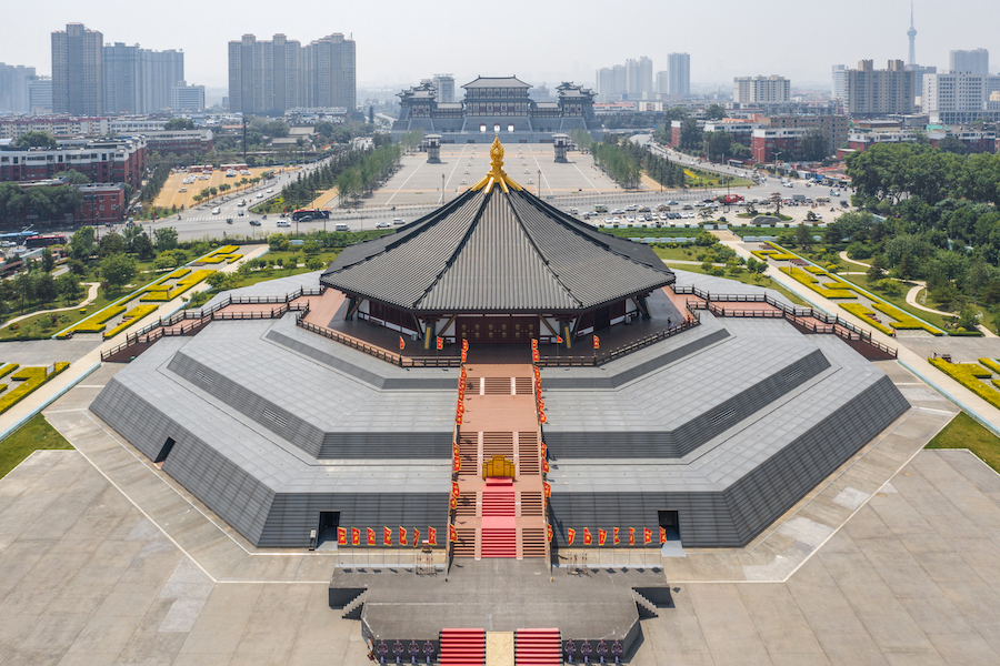 武则天改洛阳“东都”为“神都”，又将紫微城号为“太初宫”。  视觉中国 图