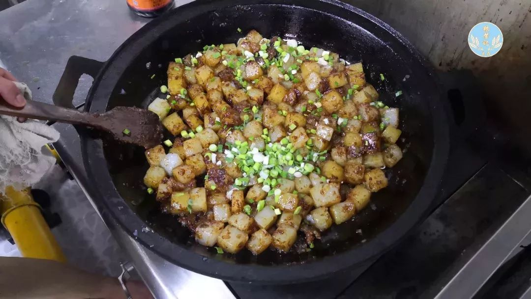 在兰州，不得不吃的8种特色小吃！