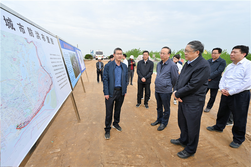 长江委主任马建华赴安庆开展汛前检查