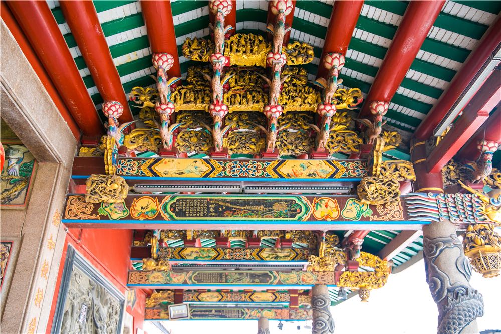 青龙古庙梁上木雕局部 本文图片均由 作者 提供