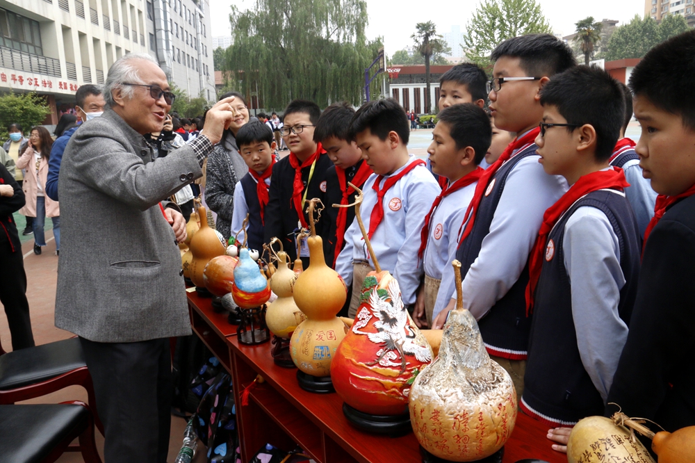 “2021年西安市非遗保护校园行”活动走进雁塔路小学