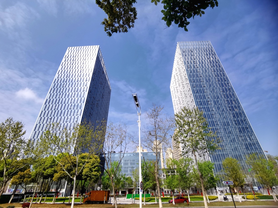 文一地产塘溪津门荣获合肥市2021年第一季度优秀管理小区流动红旗称号