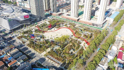 宿州老二中广场盛装归来全新面貌对市民开放