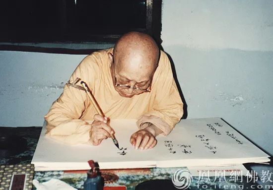 隆莲法师(图片来源:凤凰网佛教)