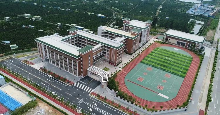 争崩头新会枢纽超3万户抢文华小学学位新小学几时上线