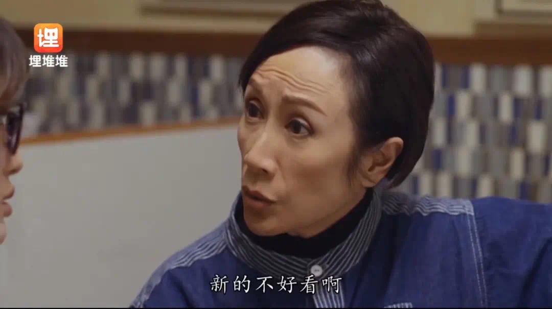 這個餐廳的老闆娘,也就是編劇李莎莎的媽媽,40年