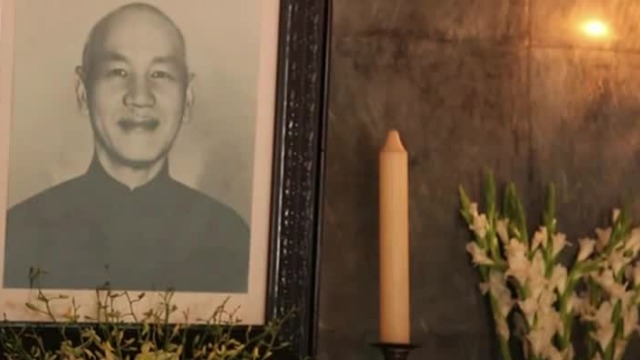 1975年蒋介石逝世时，台湾的民众是什么反应？