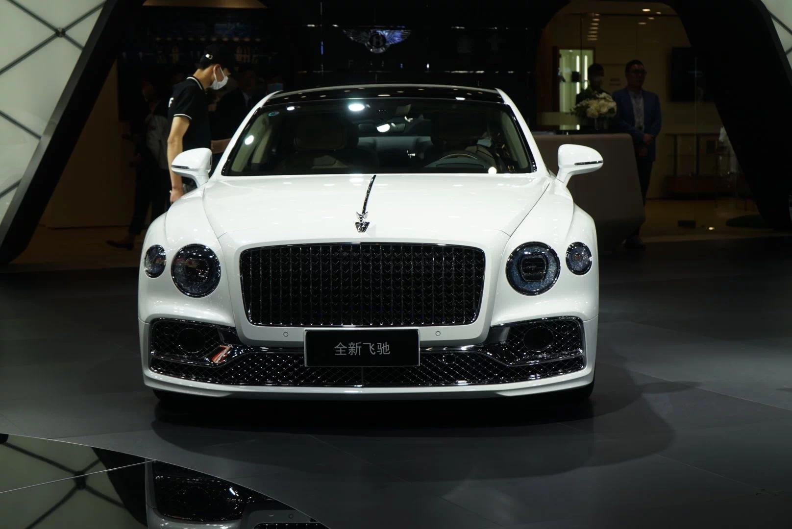 2021上海车展 宾利添越phev中国首发_凤凰网汽车_凤凰网