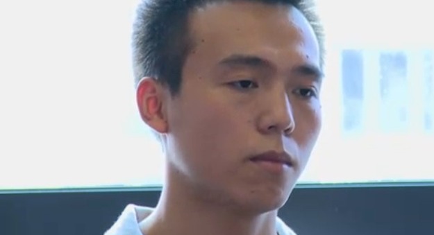 天津港爆炸幸存消防员张梦凡，他“替战友”探视父母