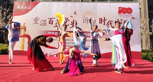 聚焦“项目落地年” 青岛职院“三个一步”对接青岛经济社会发展新需要