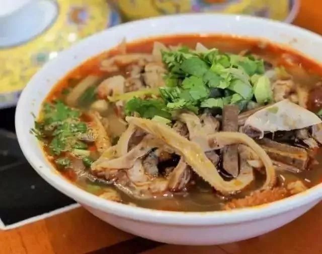 在兰州，不得不吃的8种特色小吃！