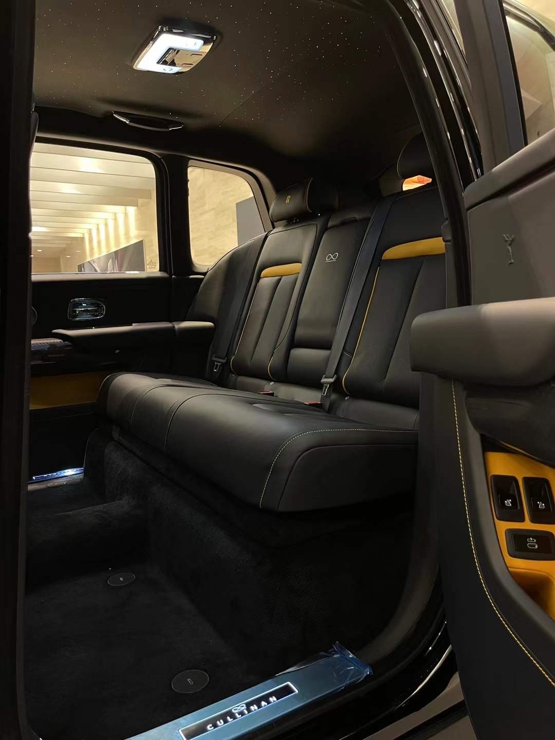 21款劳斯莱斯库里南 王者的荣耀归来